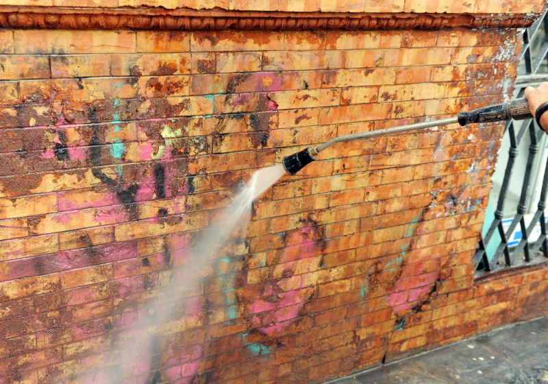 Building Graffiti Removal